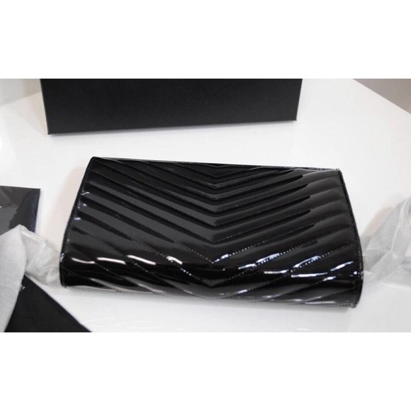 BRAND New Saint Laurent YSL Medium WOC Chain Wallet Patent Leather Purse Bag Box - Picture 7 of 11